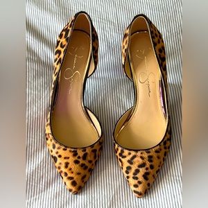Jessica Simpson cheetah print / leopard print style heels / pumps / cow hair